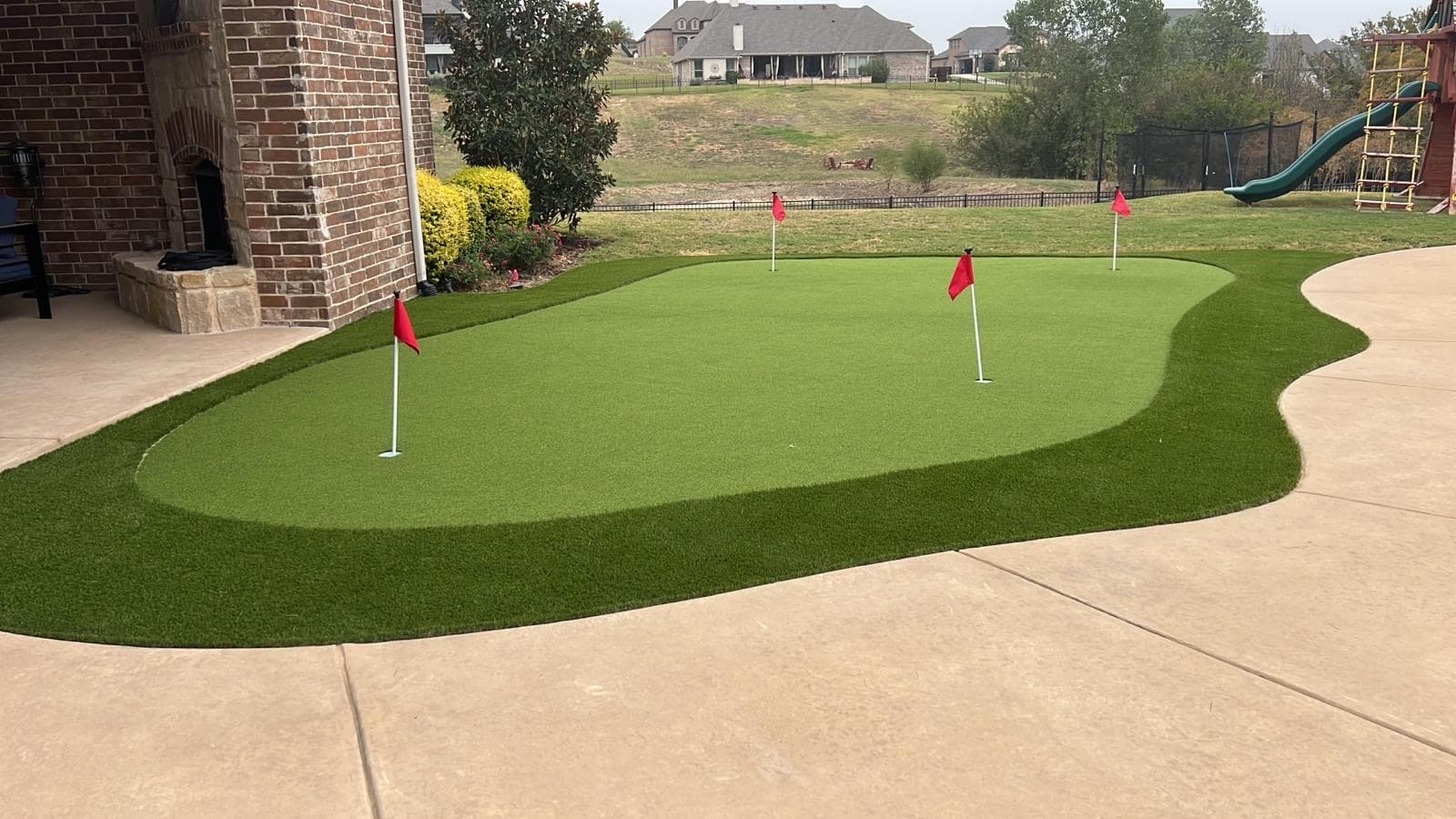 Beautiful artificial turf installation by Home Turf Dallas